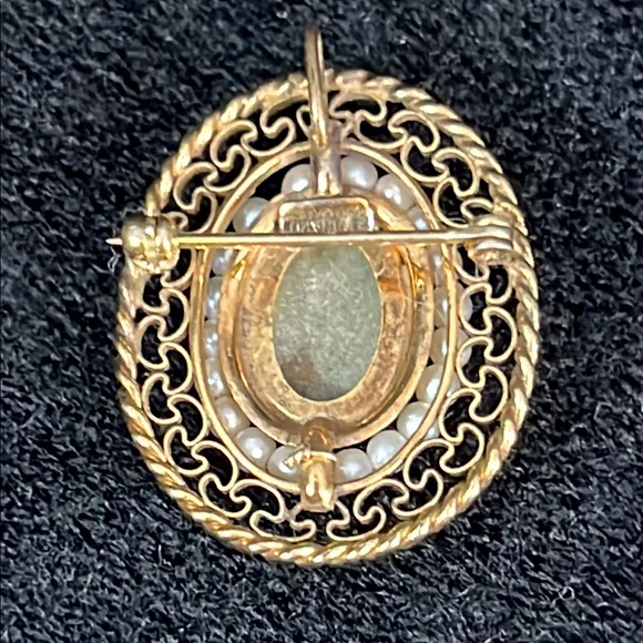 Rare WINARD Vintage Elegant Jade and Pearl Brooch/Pendant - Picture 5 of 9